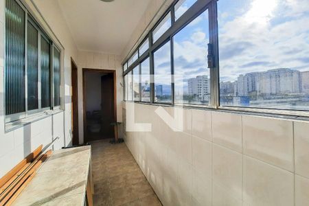 Apartamento à venda com 64m², 2 quartos e sem vagaVaranda