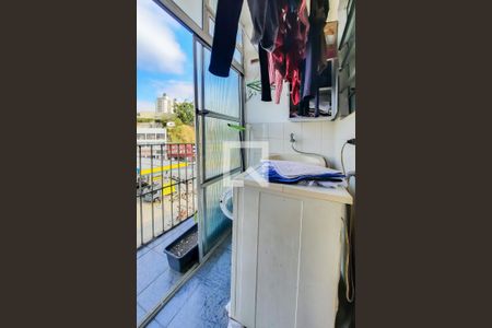 Apartamento à venda com 64m², 2 quartos e sem vagaÁrea de Serviço