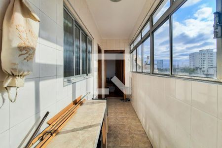 Apartamento à venda com 64m², 2 quartos e sem vagaVaranda