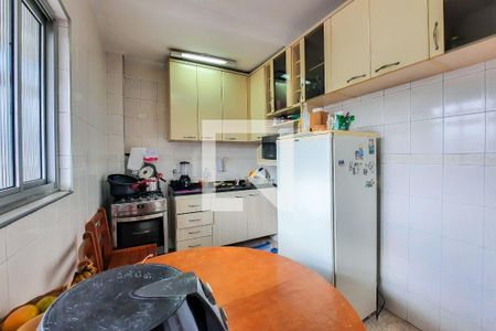 Apartamento à venda com 64m², 2 quartos e sem vagaCozinha