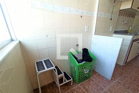 Apartamento à venda com 60m², 2 quartos e 1 vaga Apartamento à venda com 60m², 2 quartos e 1 vagaÁrea de Serviço