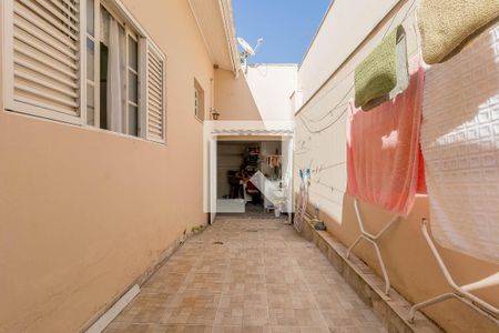 Casa de condomínio à venda com 300m², 3 quartos e 4 vagas Casa de condomínio à venda com 300m², 3 quartos e 4 vagasÁrea comum