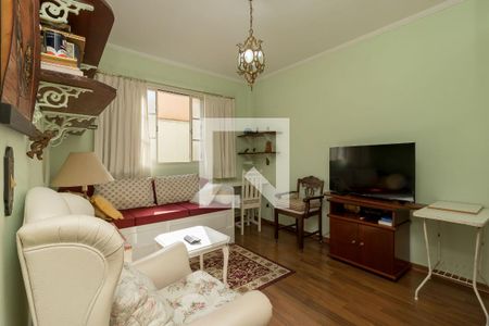 Casa de condomínio à venda com 300m², 3 quartos e 4 vagas Casa de condomínio à venda com 300m², 3 quartos e 4 vagasQuarto