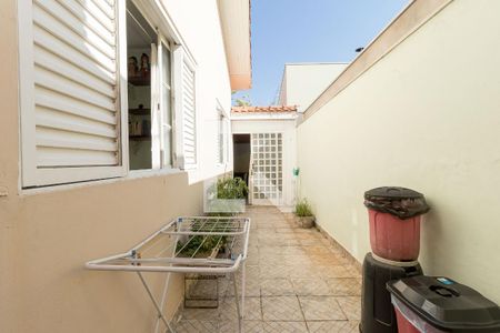 Casa de condomínio à venda com 300m², 3 quartos e 4 vagas Casa de condomínio à venda com 300m², 3 quartos e 4 vagasÁrea comum