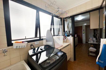 Apartamento à venda com 77m², 3 quartos e 1 vagaÁrea de Serviço