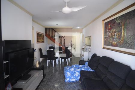 Sala de apartamento à venda com 5 quartos, 224m² em Freguesia de Jacarepaguá, Rio de Janeiro