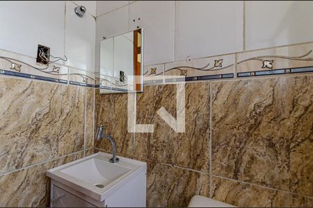 Apartamento à venda com 60m², 2 quartos e 1 vaga Apartamento à venda com 60m², 2 quartos e 1 vagaBanheiro