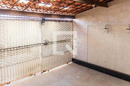 Casa para alugar com 130m², 3 quartos e 2 vagasGaragem