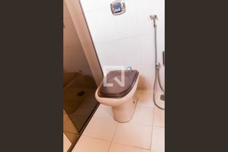 Casa para alugar com 130m², 3 quartos e 2 vagasBanheiro da Suíte