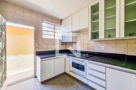 Casa para alugar com 130m², 3 quartos e 2 vagasCozinha