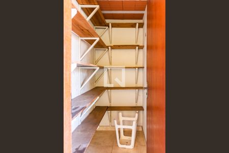 Casa para alugar com 130m², 3 quartos e 2 vagasDespensa