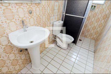 Casa para alugar com 162m², 3 quartos e 3 vagasBanheiro