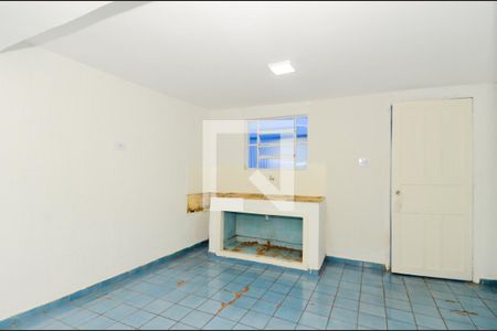 Casa para alugar com 162m², 3 quartos e 3 vagasCozinha da Edícula 