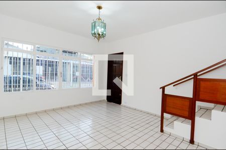 Casa para alugar com 3 quartos, 162m² em Jardim São Ricardo, Guarulhos