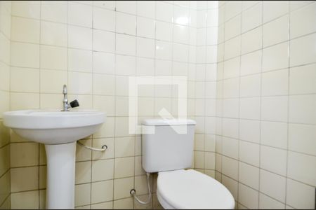 Casa para alugar com 162m², 3 quartos e 3 vagasBanheiro de Serviço