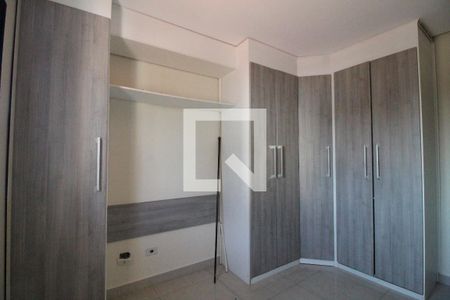 Quarto 1 - Armários de casa para alugar com 3 quartos, 150m² em Vila Talarico, São Paulo