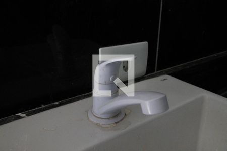 Casa à venda com 150m², 3 quartos e 2 vagasBanheiro - Torneira