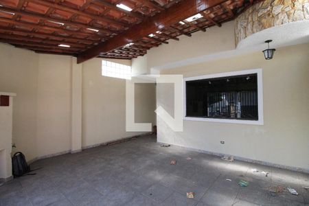 Casa à venda com 150m², 3 quartos e 2 vagasGaragem