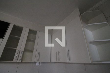 Casa à venda com 150m², 3 quartos e 2 vagasCozinha - Armários