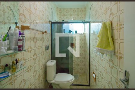 Casa à venda com 150m², 3 quartos e 2 vagas Casa à venda com 150m², 3 quartos e 2 vagasBanheiro 2