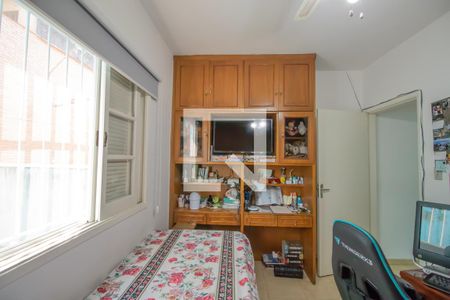 Casa à venda com 150m², 3 quartos e 2 vagas Casa à venda com 150m², 3 quartos e 2 vagasQuarto 3