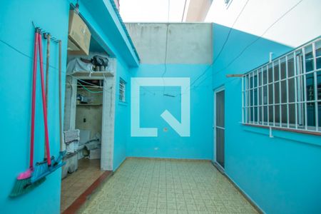 Casa à venda com 150m², 3 quartos e 2 vagas Casa à venda com 150m², 3 quartos e 2 vagasQuintal e Área de Serviço