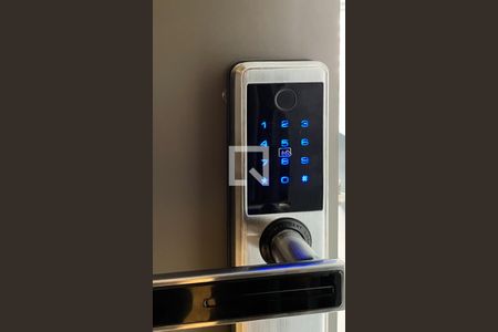 Apartamento para alugar com 30m², 1 quarto e sem vaga Apartamento para alugar com 30m², 1 quarto e sem vagaBanheiro - fechadura eletrônica