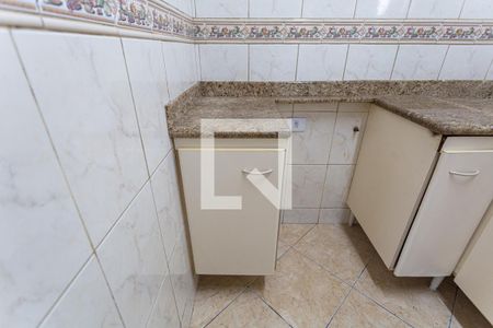 Apartamento à venda com 96m², 3 quartos e 1 vaga Apartamento à venda com 96m², 3 quartos e 1 vagaArmário da Cozinha