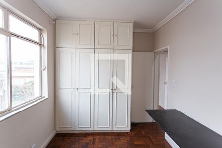 Apartamento à venda com 96m², 3 quartos e 1 vaga Apartamento à venda com 96m², 3 quartos e 1 vagaArmário do Quarto 3