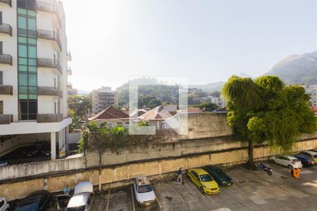Apartamento à venda com 73m², 2 quartos e sem vagaVista