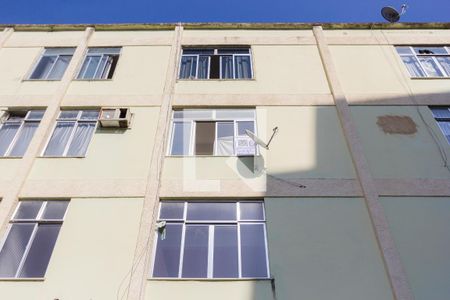 Apartamento à venda com 73m², 2 quartos e sem vagaFachada