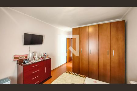 Suíte de casa à venda com 4 quartos, 150m² em Vila São Pedro, São Paulo