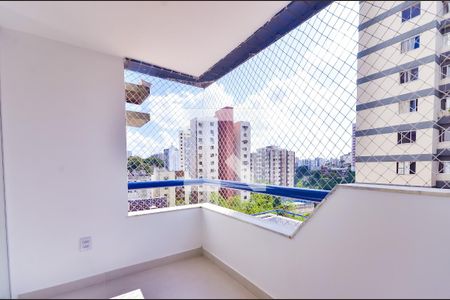 Apartamento para alugar com 76m², 3 quartos e 1 vaga Apartamento para alugar com 76m², 3 quartos e 1 vagaVaranda