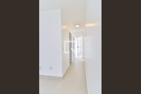 Apartamento para alugar com 76m², 3 quartos e 1 vaga Apartamento para alugar com 76m², 3 quartos e 1 vagaCorredor