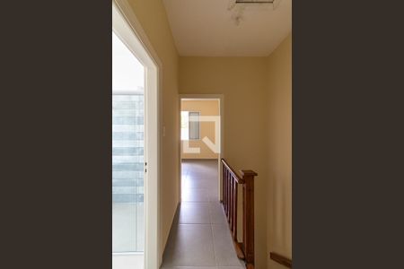 Corredor quartos de casa à venda com 3 quartos, 130m² em Indianópolis, São Paulo