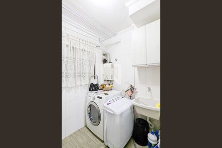 Apartamento à venda com 105m², 3 quartos e 2 vagas Apartamento à venda com 105m², 3 quartos e 2 vagasÁrea de serviço