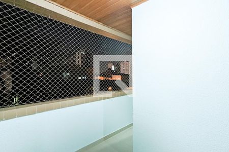 Apartamento à venda com 105m², 3 quartos e 2 vagas Apartamento à venda com 105m², 3 quartos e 2 vagasVaranda