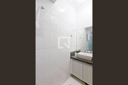 Apartamento à venda com 105m², 3 quartos e 2 vagas Apartamento à venda com 105m², 3 quartos e 2 vagasBanheiro da suíte