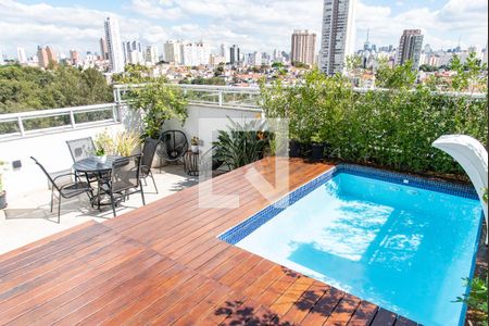 Apartamento à venda com 195m², 3 quartos e 3 vagasPiscina