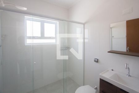 Casa à venda com 125m², 3 quartos e 2 vagasBanheiro