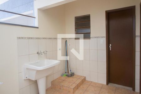 Casa à venda com 125m², 3 quartos e 2 vagasÁrea de Serviço