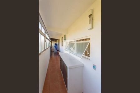 Apartamento à venda com 58m², 2 quartos e 1 vaga Apartamento à venda com 58m², 2 quartos e 1 vagaÁrea de Serviço