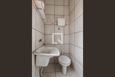Casa para alugar com 65m², 1 quarto e 2 vagas Casa para alugar com 65m², 1 quarto e 2 vagasBanheiro