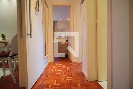 Apartamento à venda com 94m², 3 quartos e 2 vagascorredor 