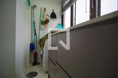 Apartamento à venda com 3 quartos, 94m² em Jardim Itu, Porto Alegre