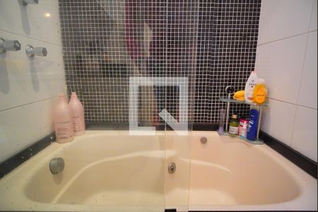 Apartamento à venda com 94m², 3 quartos e 2 vagasbanheiro suíte _Banheira