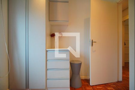 Apartamento à venda com 94m², 3 quartos e 2 vagasQuarto 2