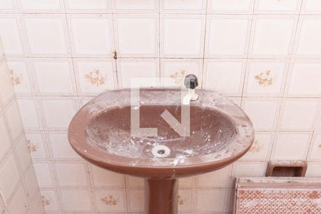 Casa para alugar com 250m², 2 quartos e 1 vagaBanheiro