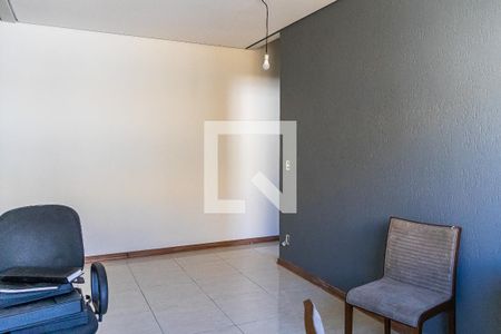 Sala de apartamento para alugar com 2 quartos, 69m² em Heliópolis, Belo Horizonte
