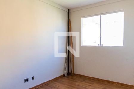 Quarto 2 de apartamento para alugar com 2 quartos, 69m² em Heliópolis, Belo Horizonte